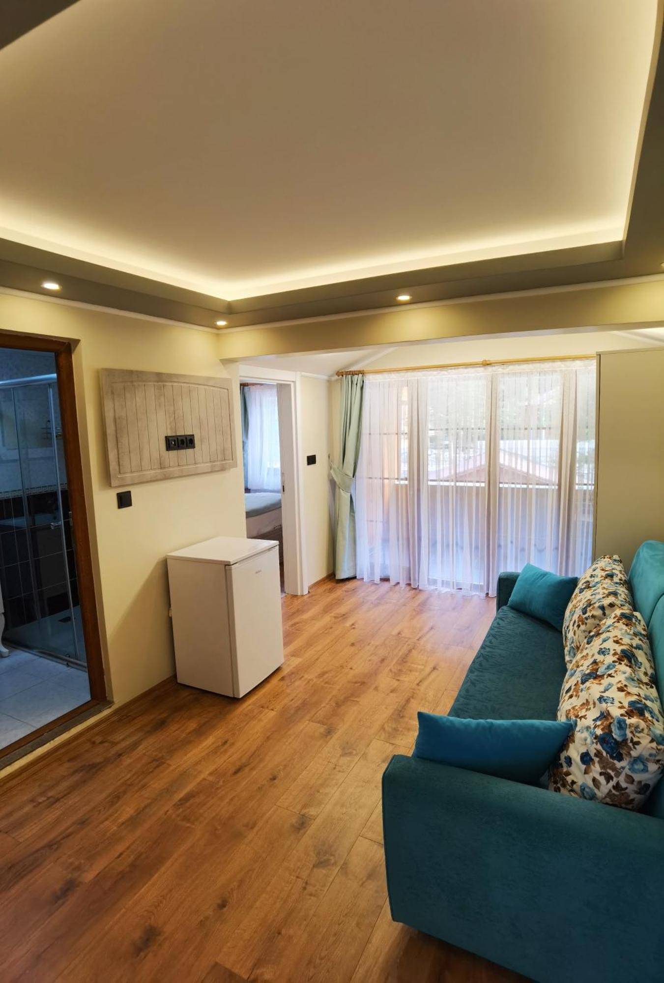 Kuloglu Otel Ve Restoran Hồ Uzungöl Ngoại thất bức ảnh