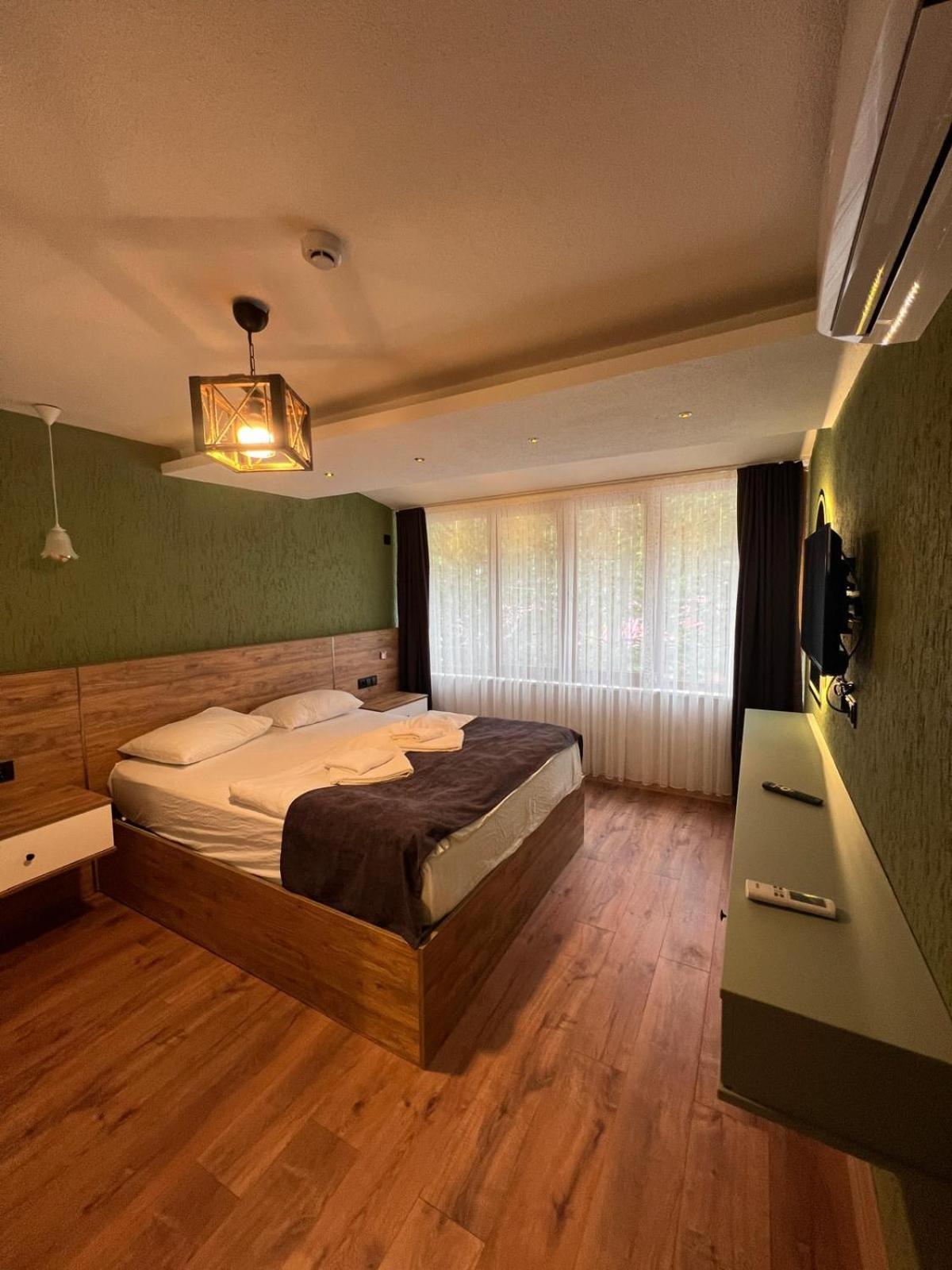 Kuloglu Otel Ve Restoran Hồ Uzungöl Ngoại thất bức ảnh